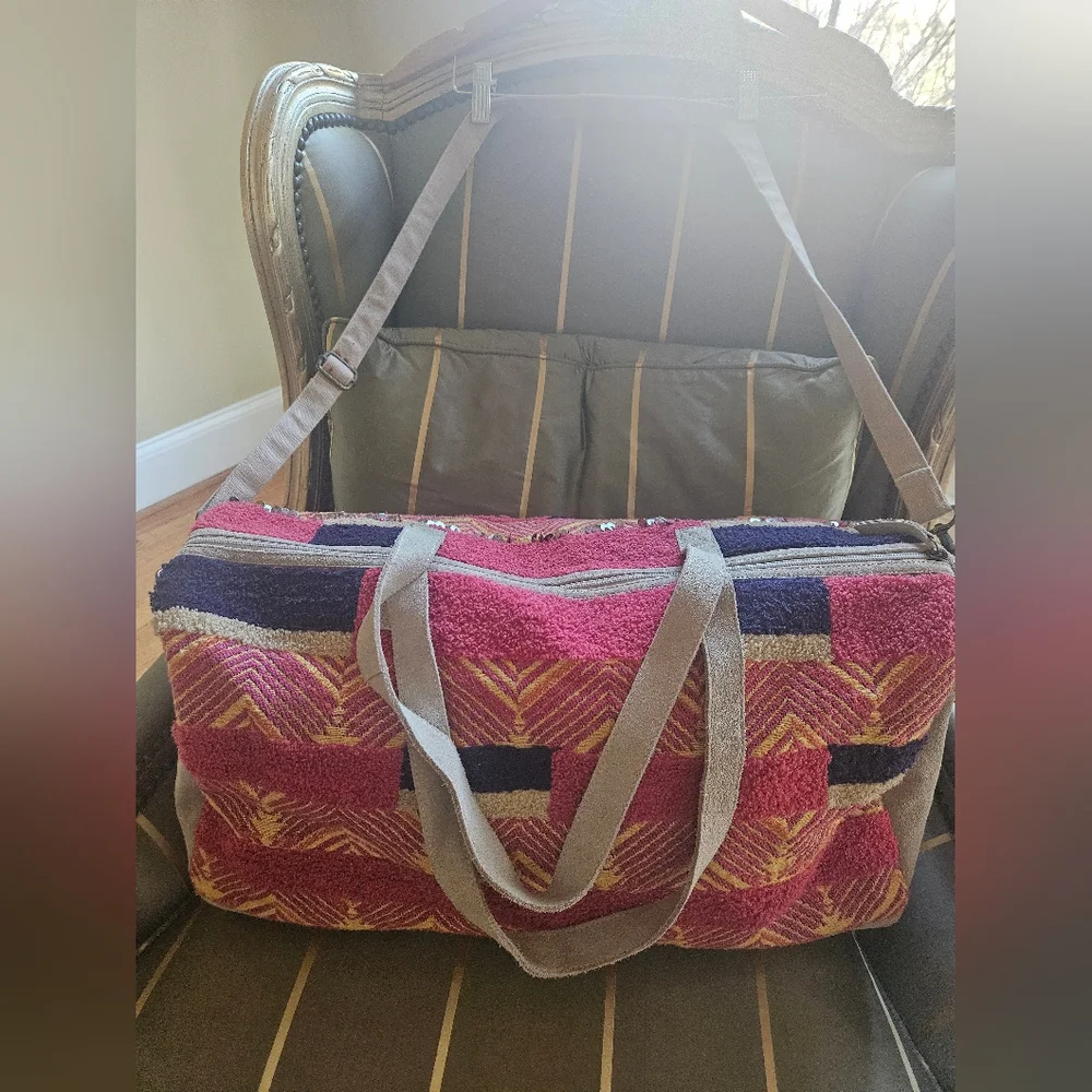 NWOT Free People First Class Embellished Weekender in Primrose Garden Duffel Bag - Picture 4 of 17